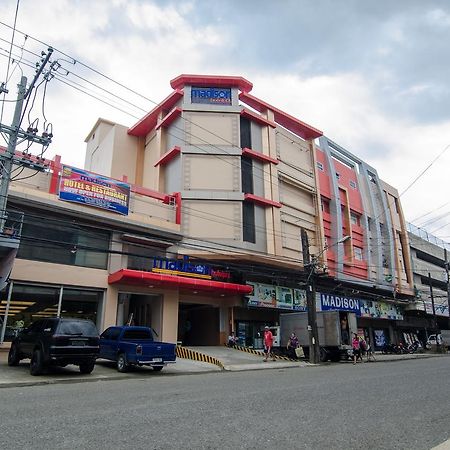 麦迪逊phl酒店 伊洛伊洛 外观 照片